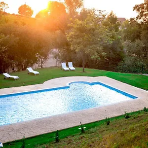 Hotel Penas Blancas, Liano